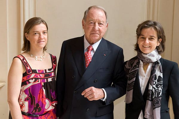 Даниел Трибуяр: „жената е по-красива, когато е облечена в много цветове!”